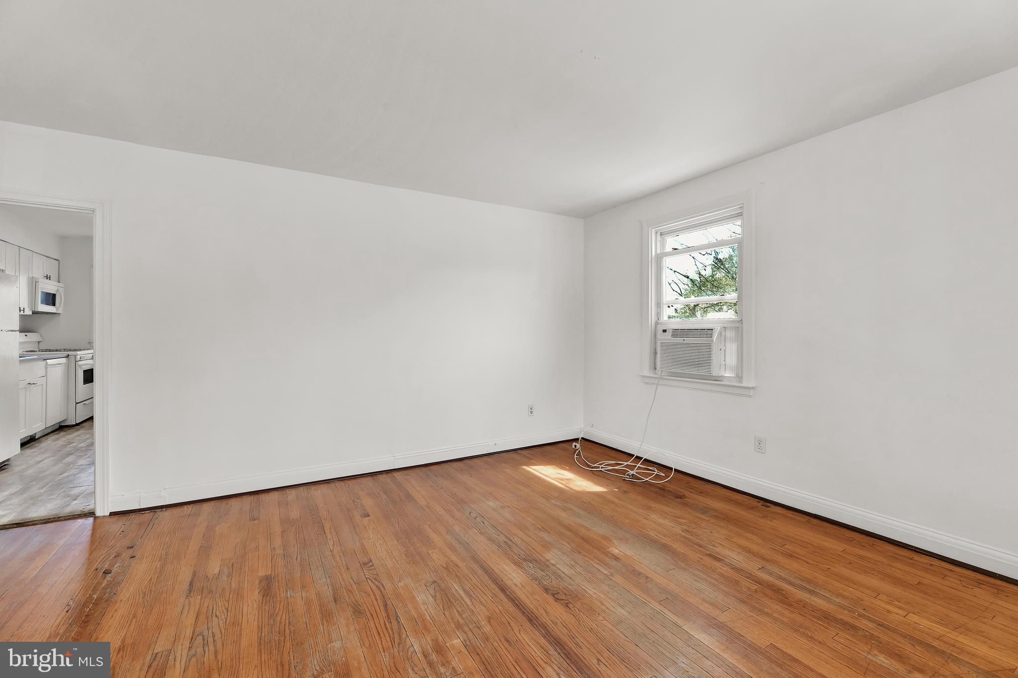 3801 Kimble Road Baltimore, MD 21218 - Photo 5 of 26