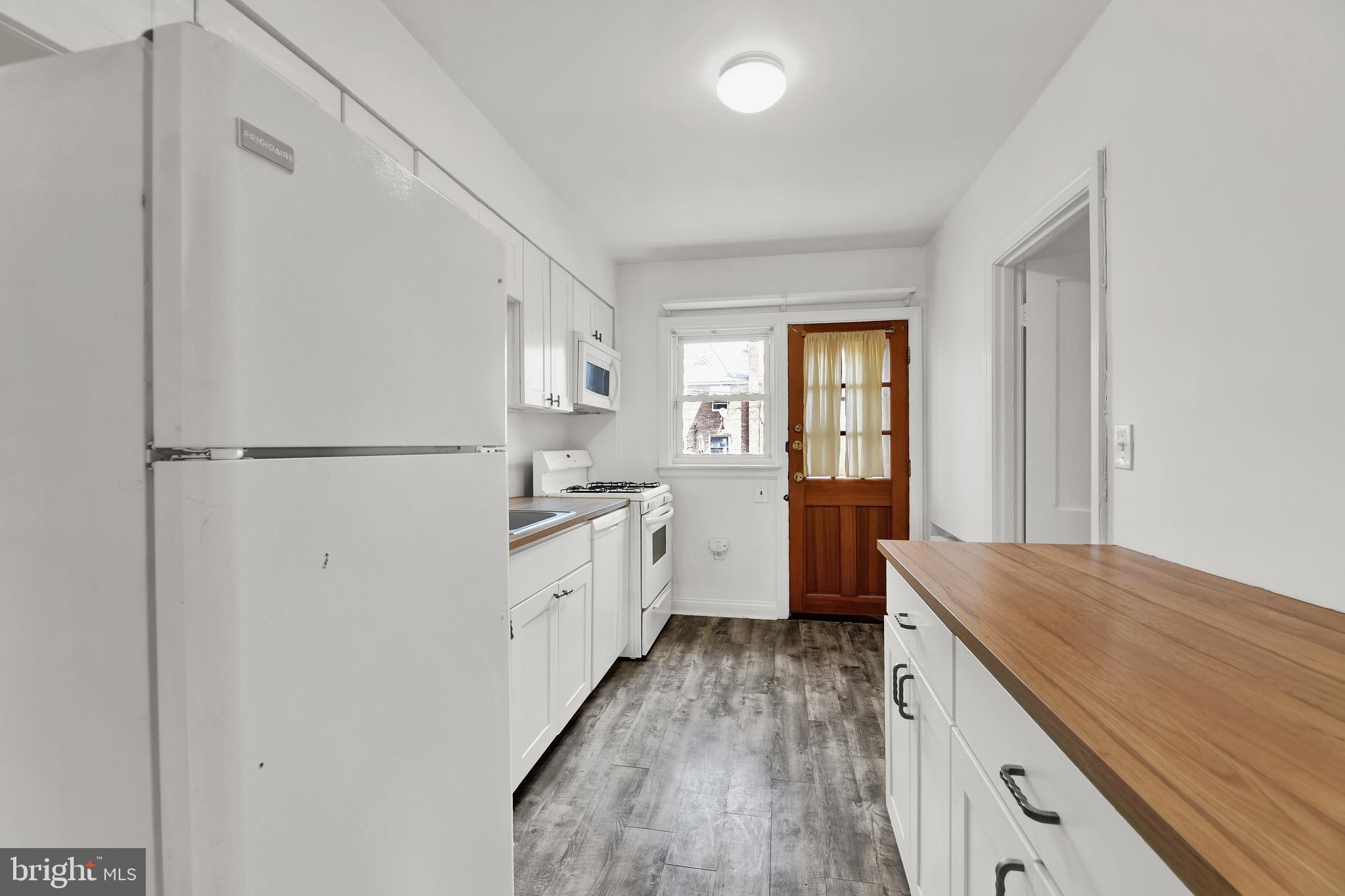 3801 Kimble Road Baltimore, MD 21218 - Photo 7 of 26 1st floor kitchen