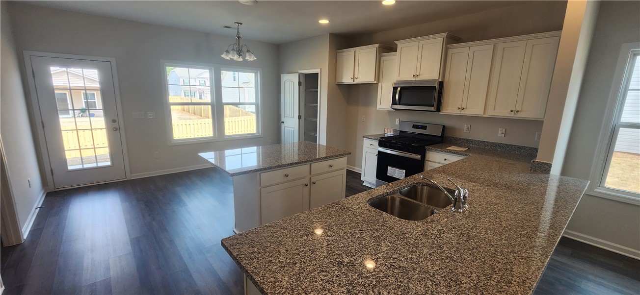 125 Bellflower Lane Pendleton, SC 29670 - Photo 3 of 25 Gallery Image 3