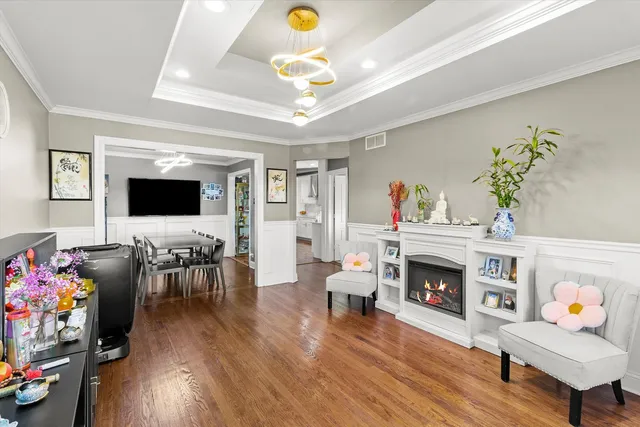 $560,000 | 8653 North Merrill Street, Niles, IL 60714