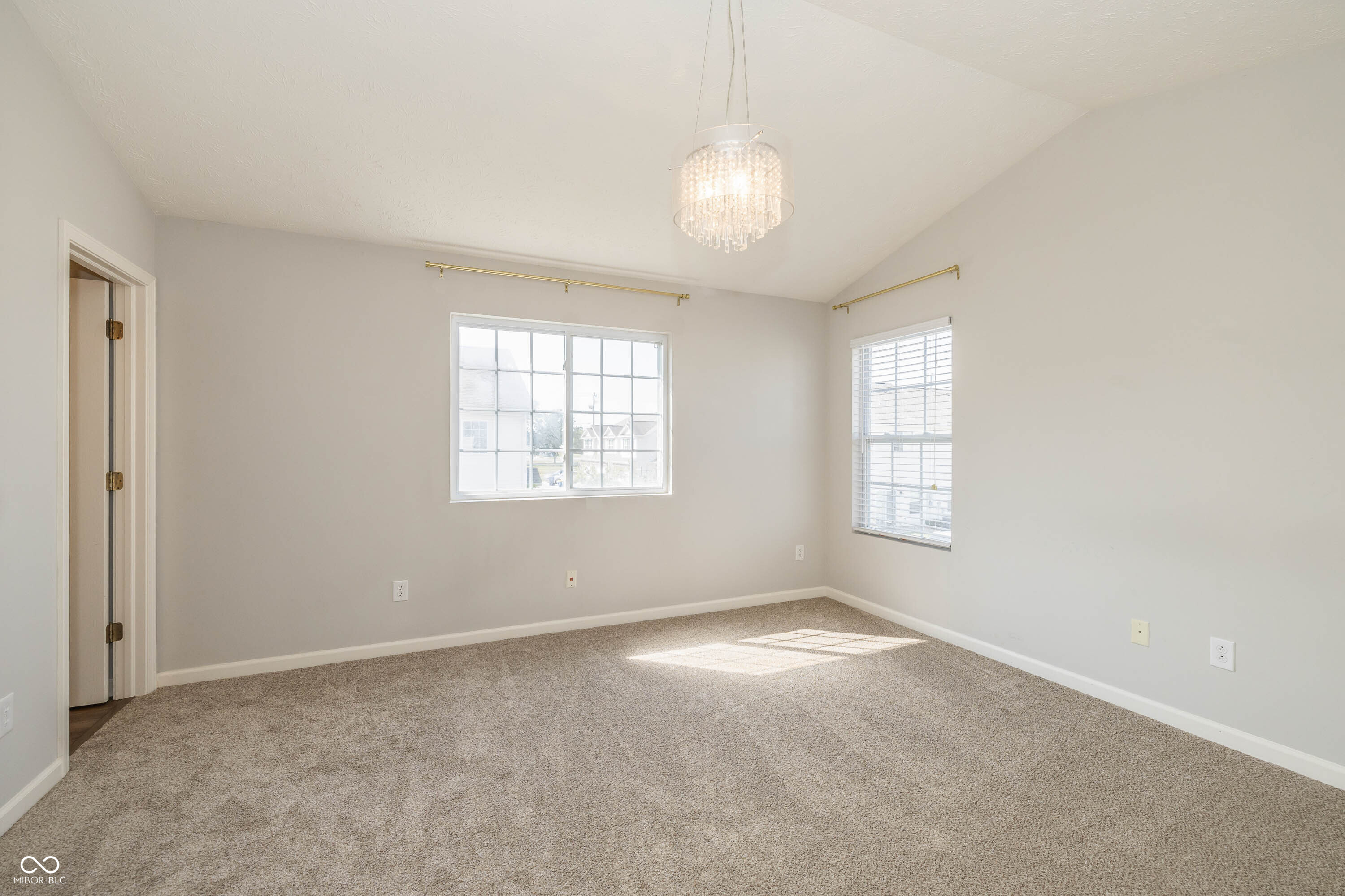 9761 Rolling Plain Drive Noblesville, IN 46060 - Photo 15 of 24