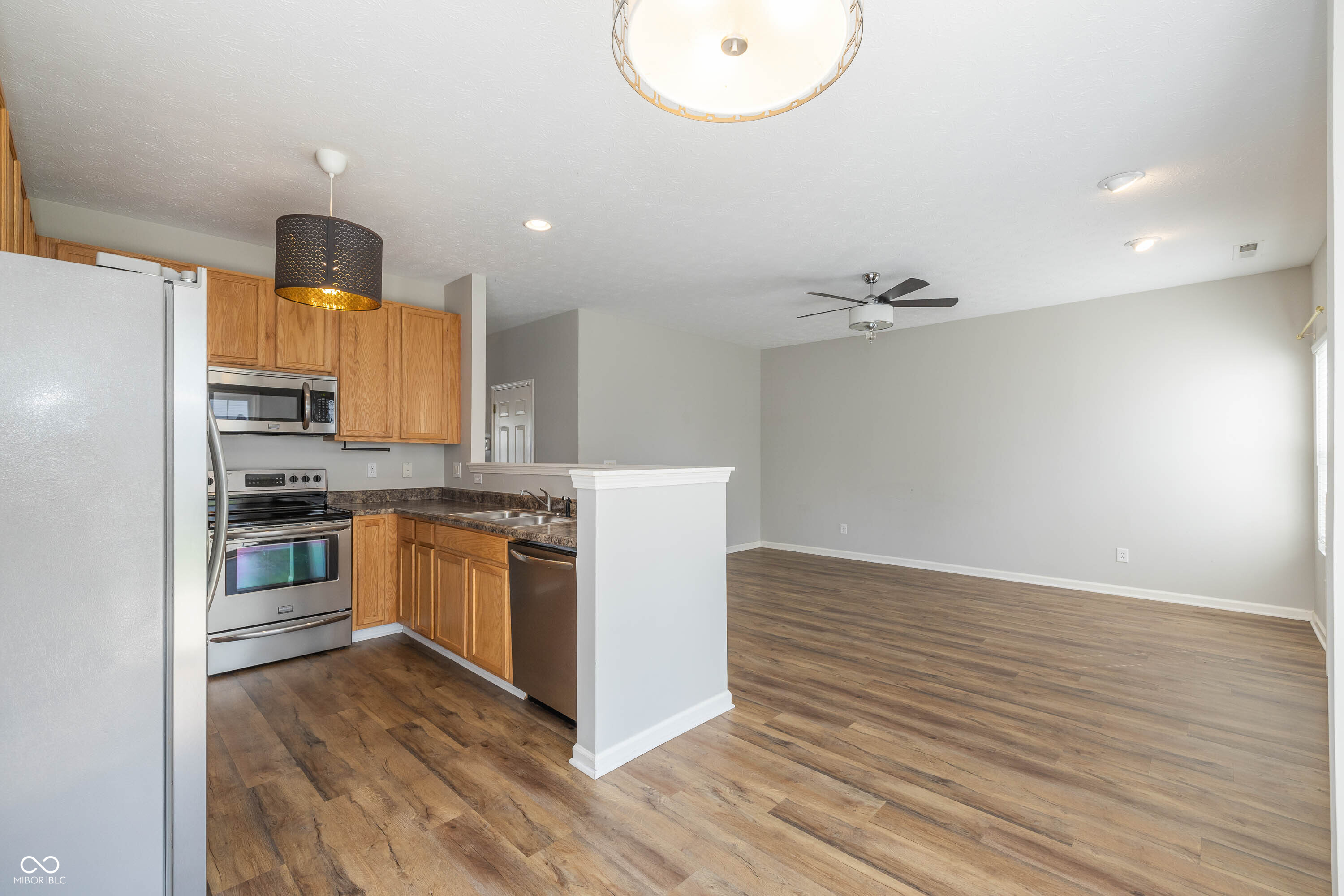 9761 Rolling Plain Drive Noblesville, IN 46060 - Photo 7 of 24