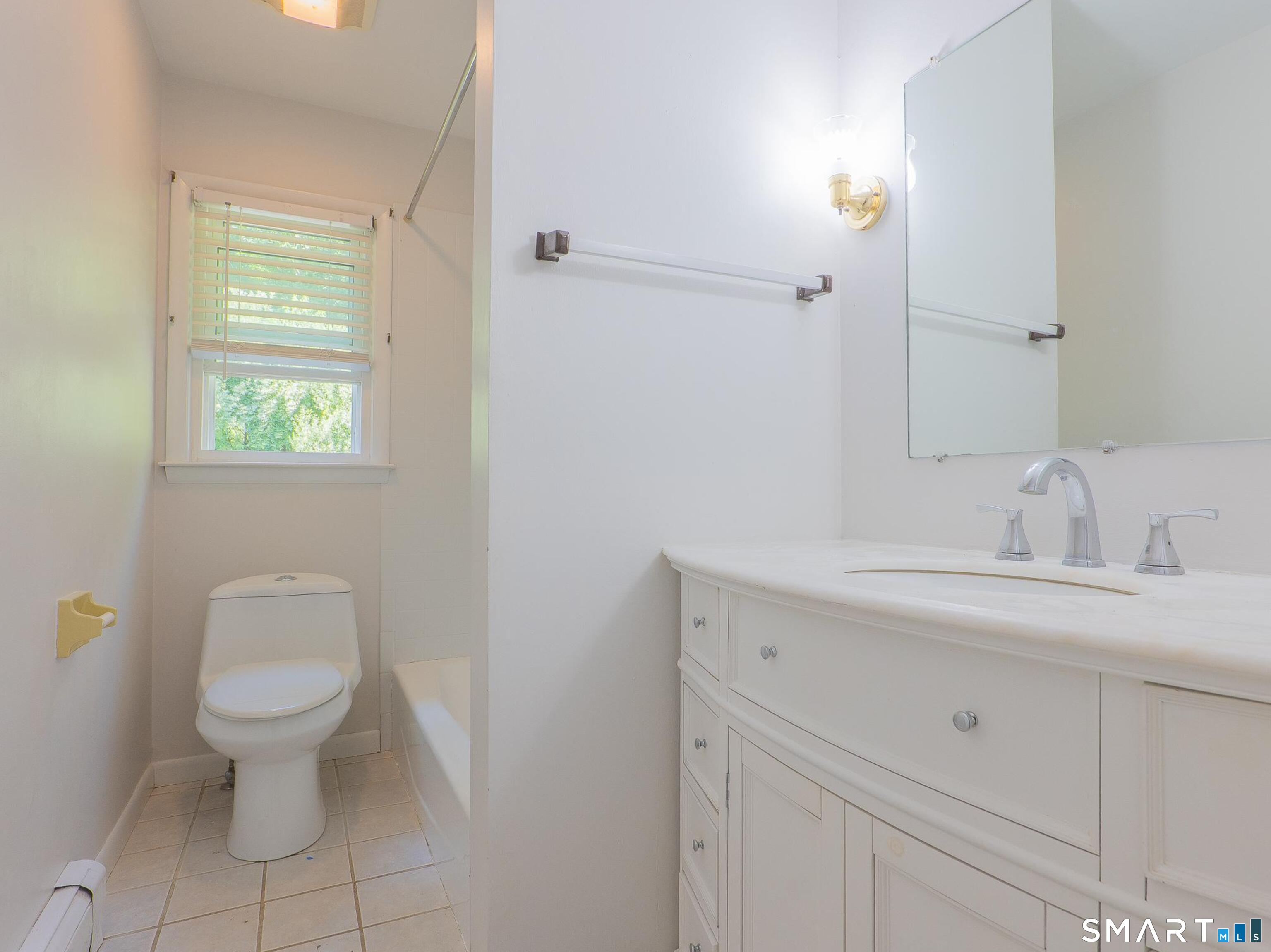 45 Riverside Road Newtown, CT 06482 - Photo 16 of 37 Gallery Image 16