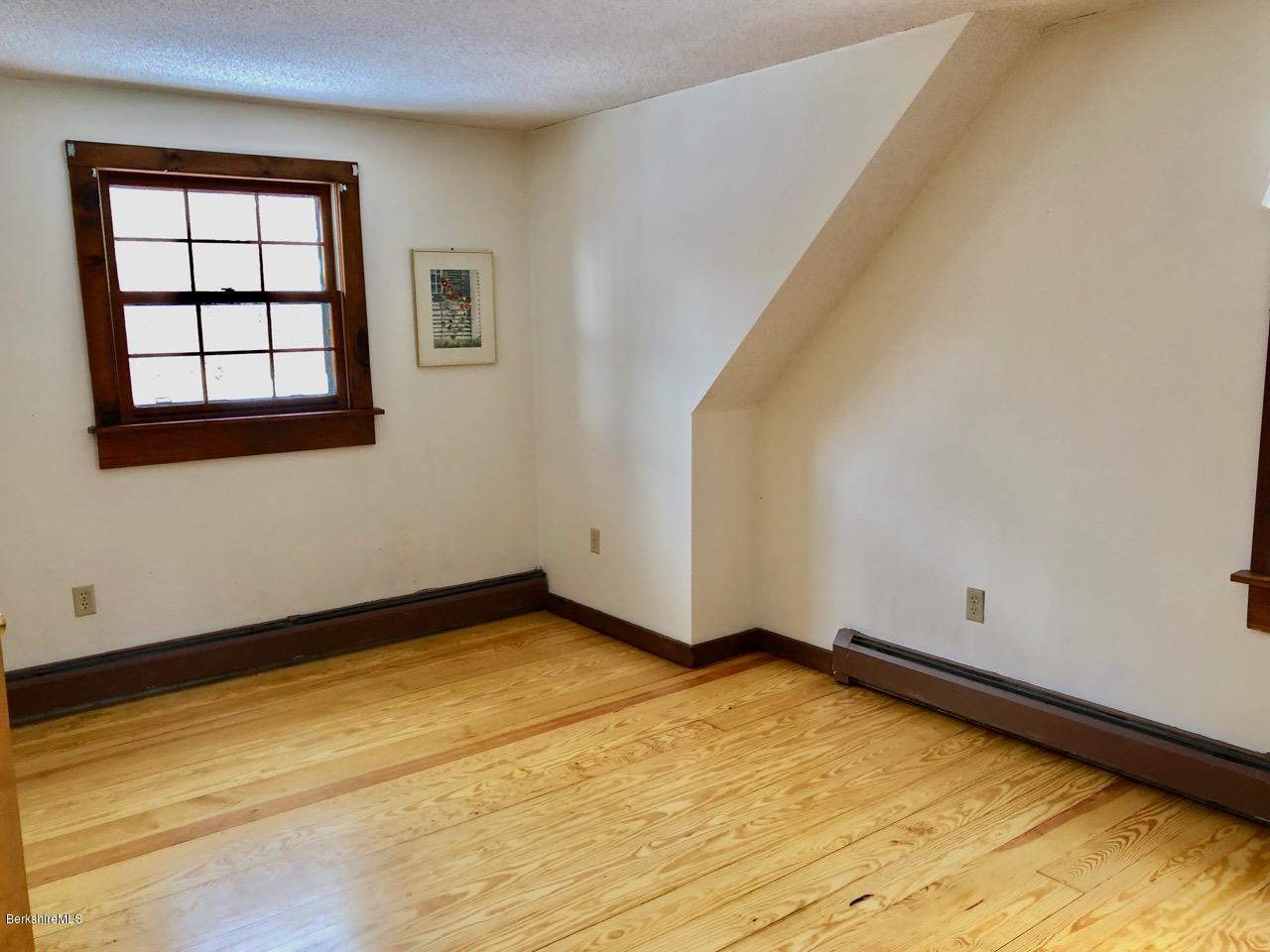 1600 Dublin Road Richmond, MA 01254 - Photo 17 of 19 BR 2 North