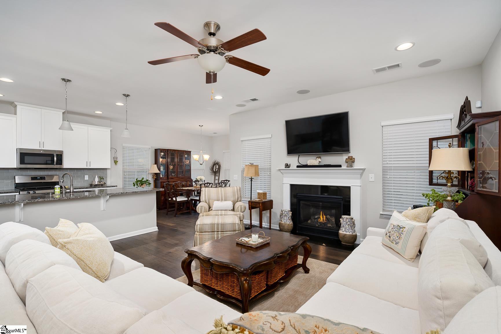 60 Hemingway Lane Simpsonville, SC 29681 - Photo 10 of 36 Gallery Image 10