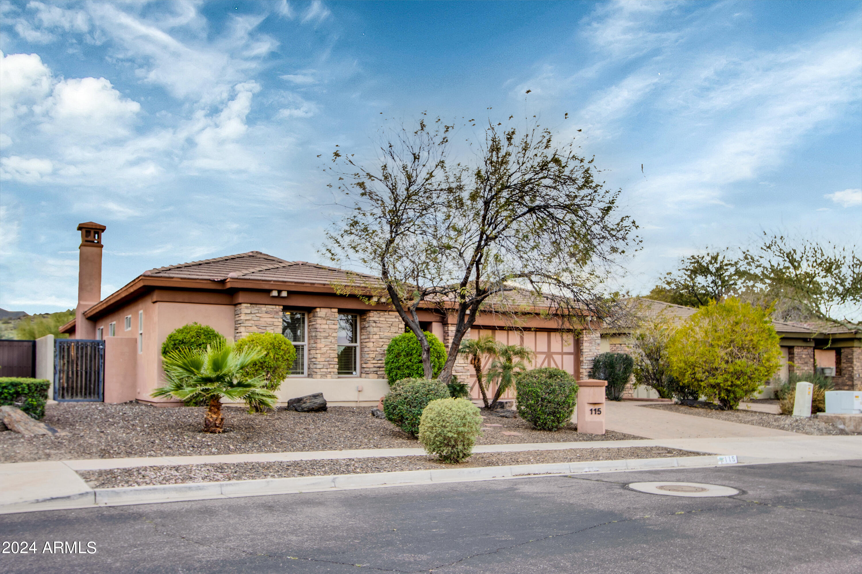 115 East Summerside Road Phoenix, AZ 85042 - Photo 74 of 79 Exterior 4