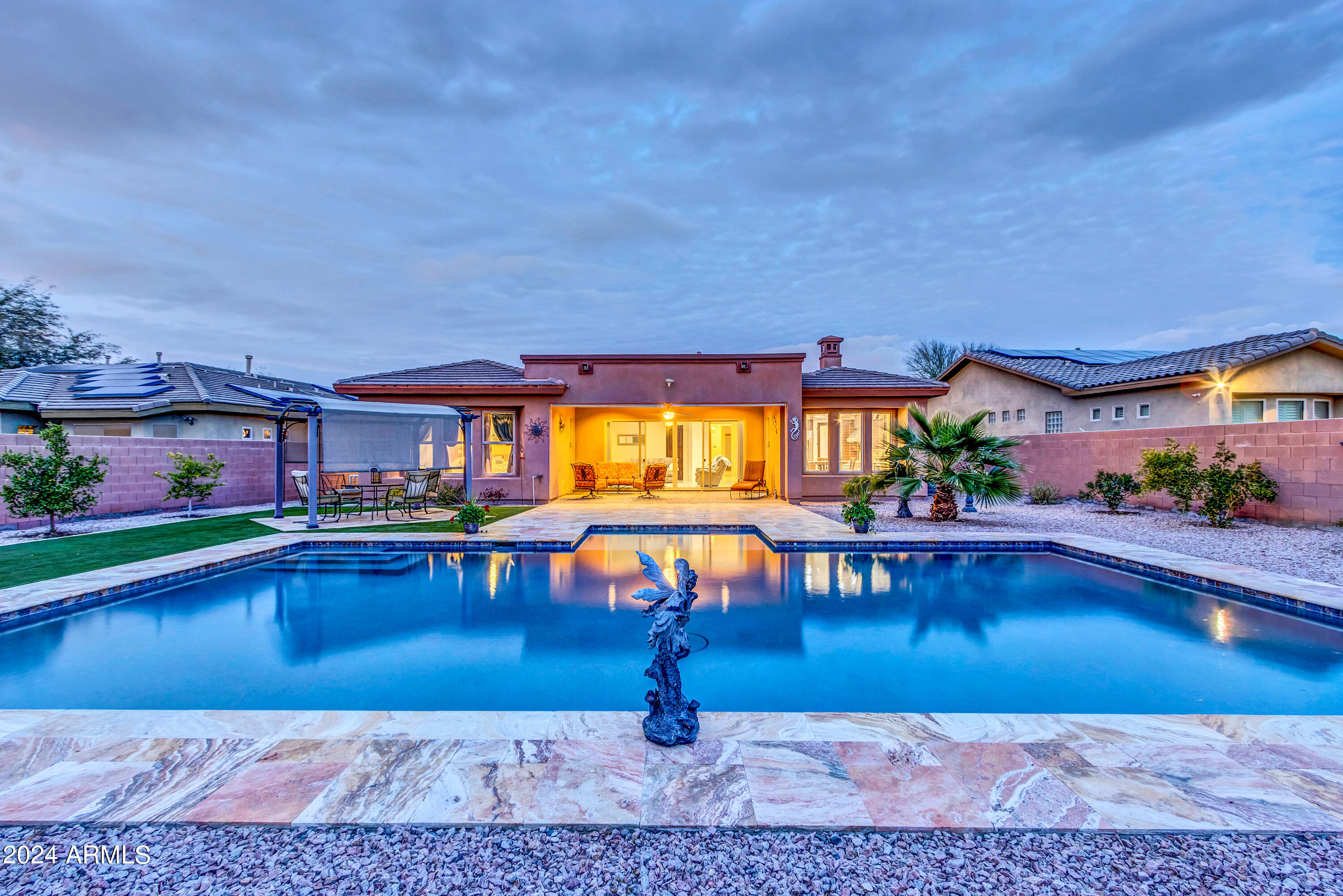 115 East Summerside Road Phoenix, AZ 85042 - Photo 8 of 79 Pool Twilight 2