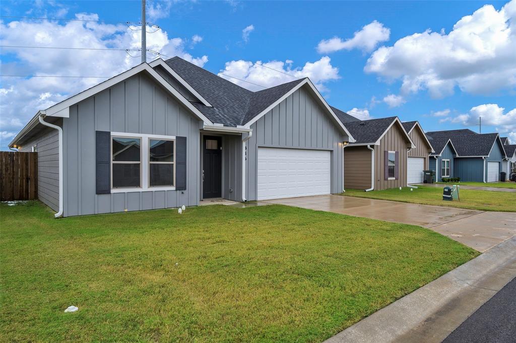 346 Preston Road Mabank, TX 75147 - Photo 2 of 21