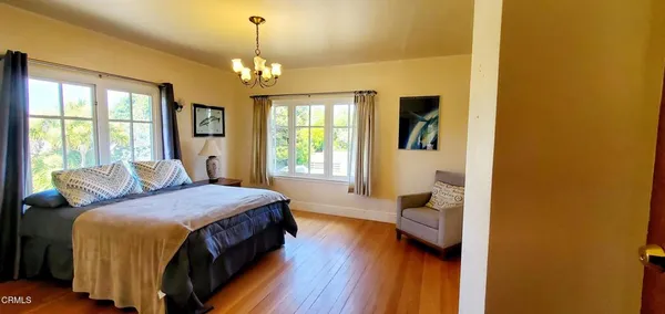 $1,050,000 | 533 East Fir Street, Fort Bragg, CA 95437