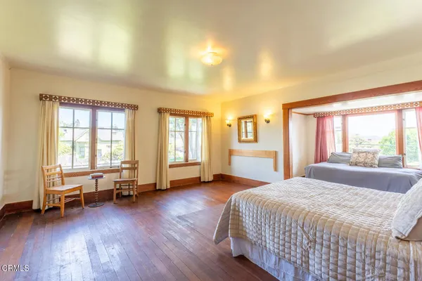 $1,050,000 | 533 East Fir Street, Fort Bragg, CA 95437