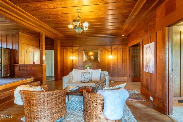 $1,050,000 | 533 East Fir Street, Fort Bragg, CA 95437