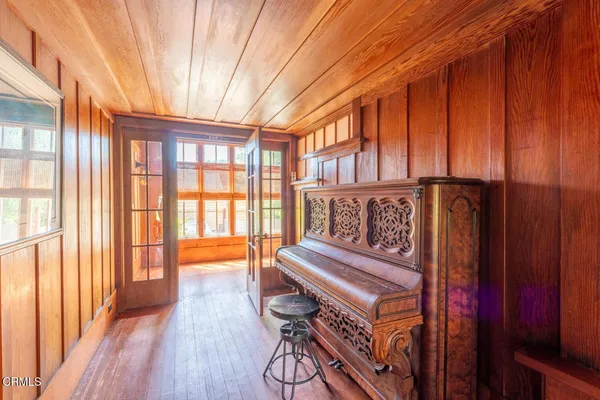 $1,050,000 | 533 East Fir Street, Fort Bragg, CA 95437