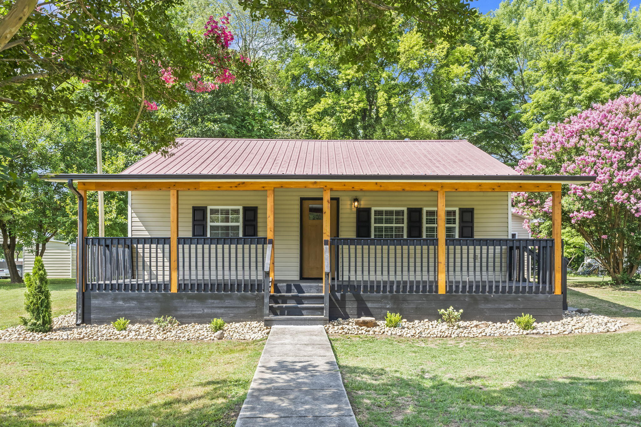 171 Shut In Gap Road Spring City, TN 37381 - Photo 2 of 9 1a