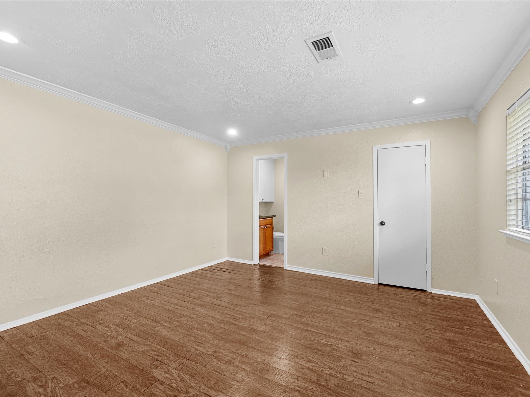 13931 Roundstone Lane Houston, TX 77015 - Photo 13 of 22