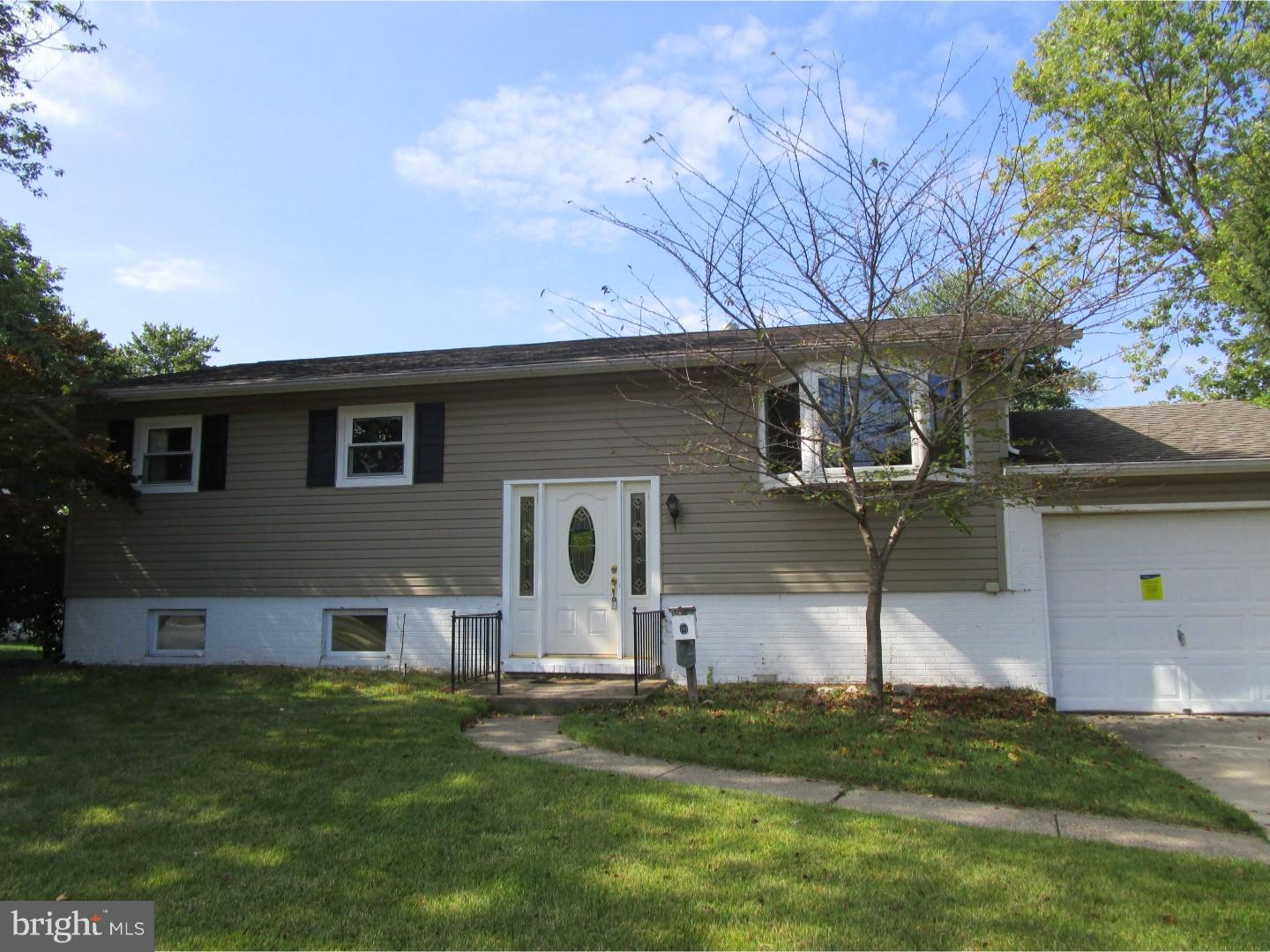 4 Edgehill Road Gibbsboro, NJ 08026 - Photo 1 of 21