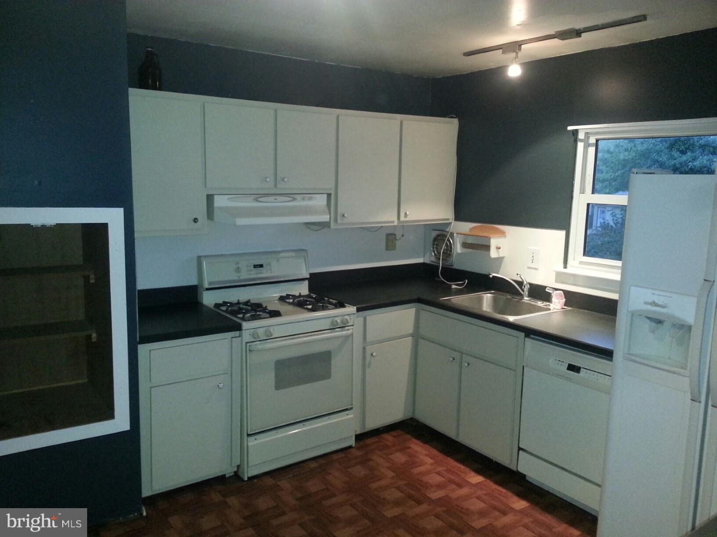 4 Edgehill Road Gibbsboro, NJ 08026 - Photo 6 of 21