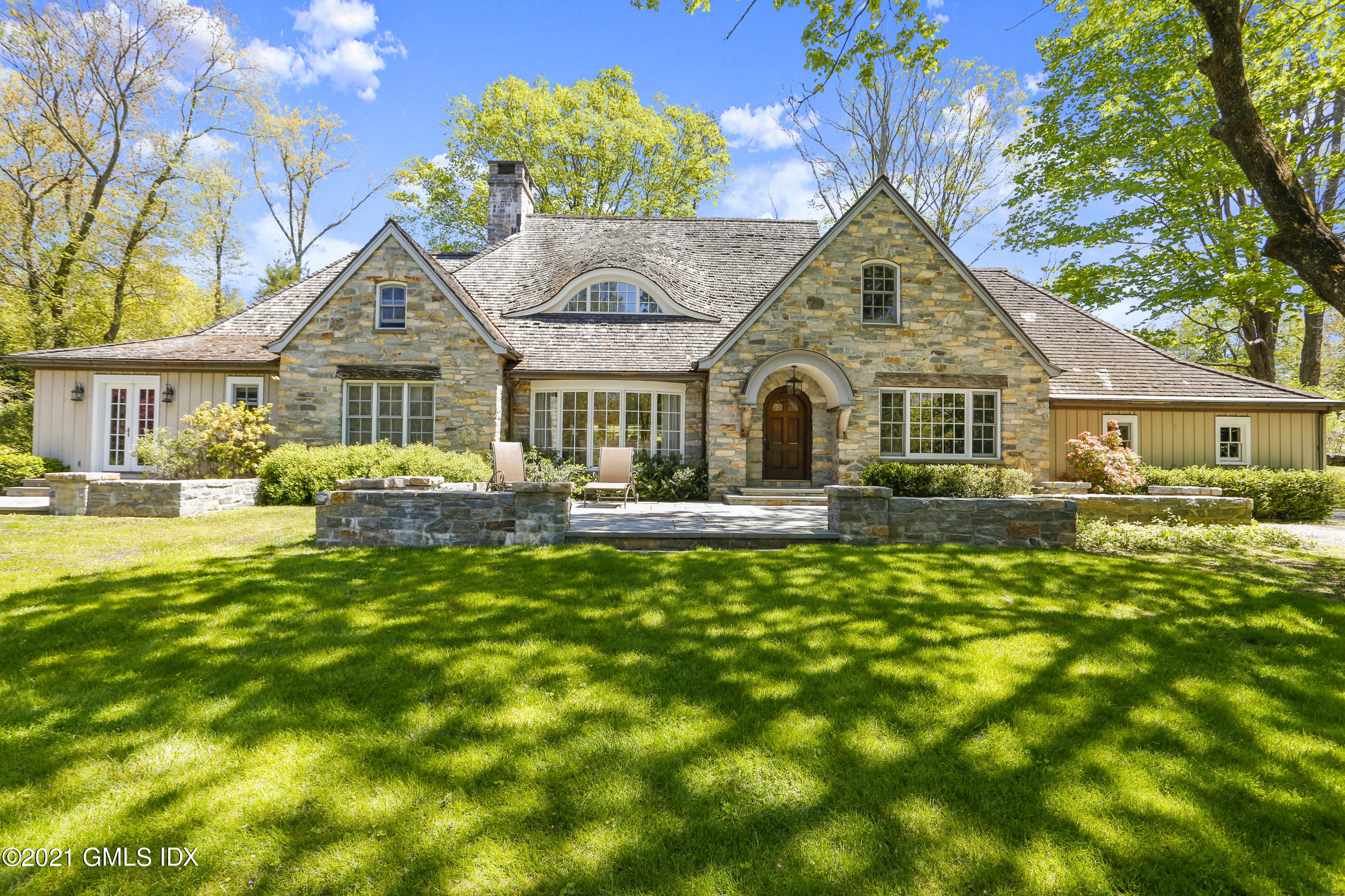 28 Wooddale Road Greenwich, CT 06830 - Photo 1 of 23 Lead Photo