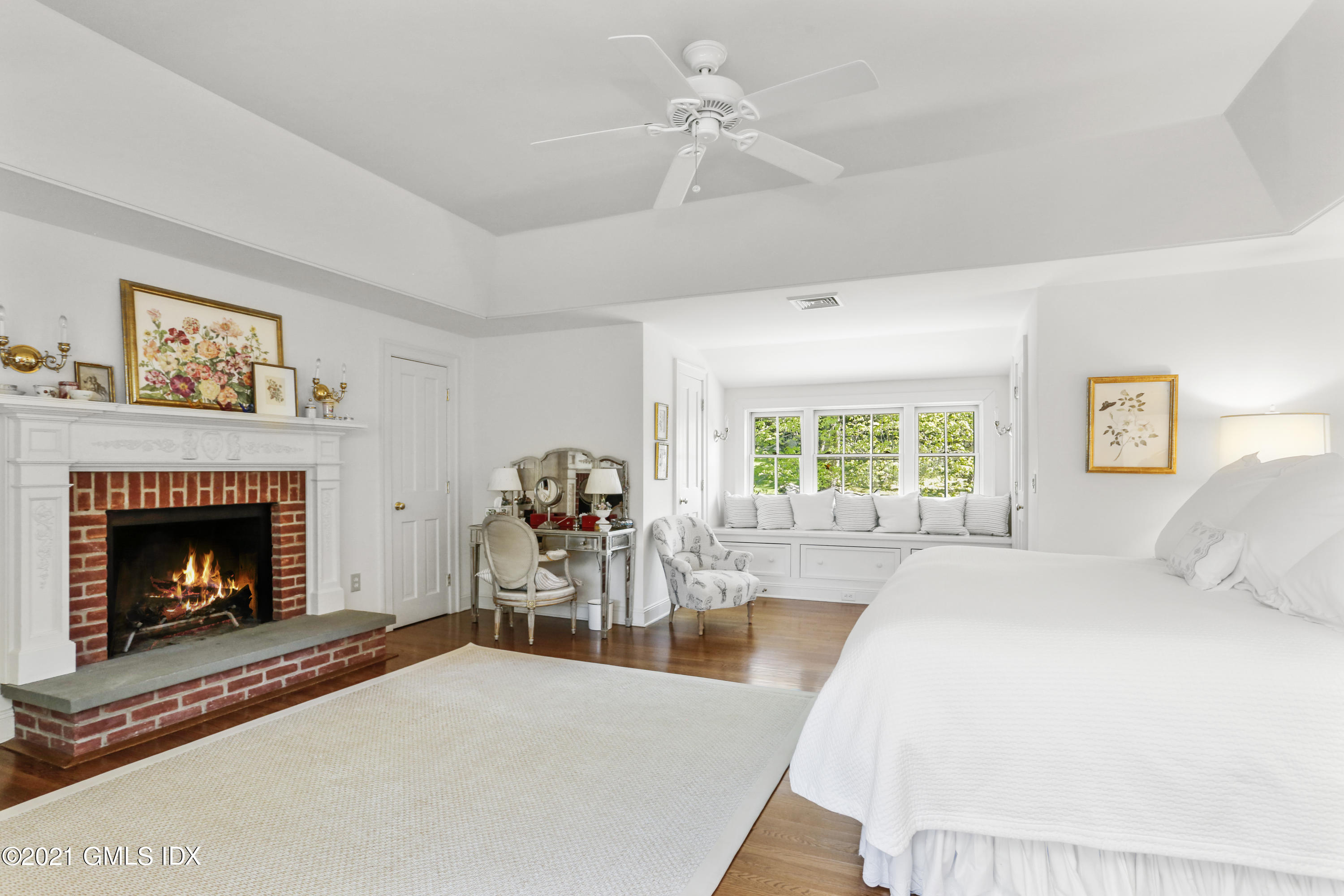 28 Wooddale Road Greenwich, CT 06830 - Photo 13 of 23 28 Wooddale Rd Greenwich CT-print-007-00