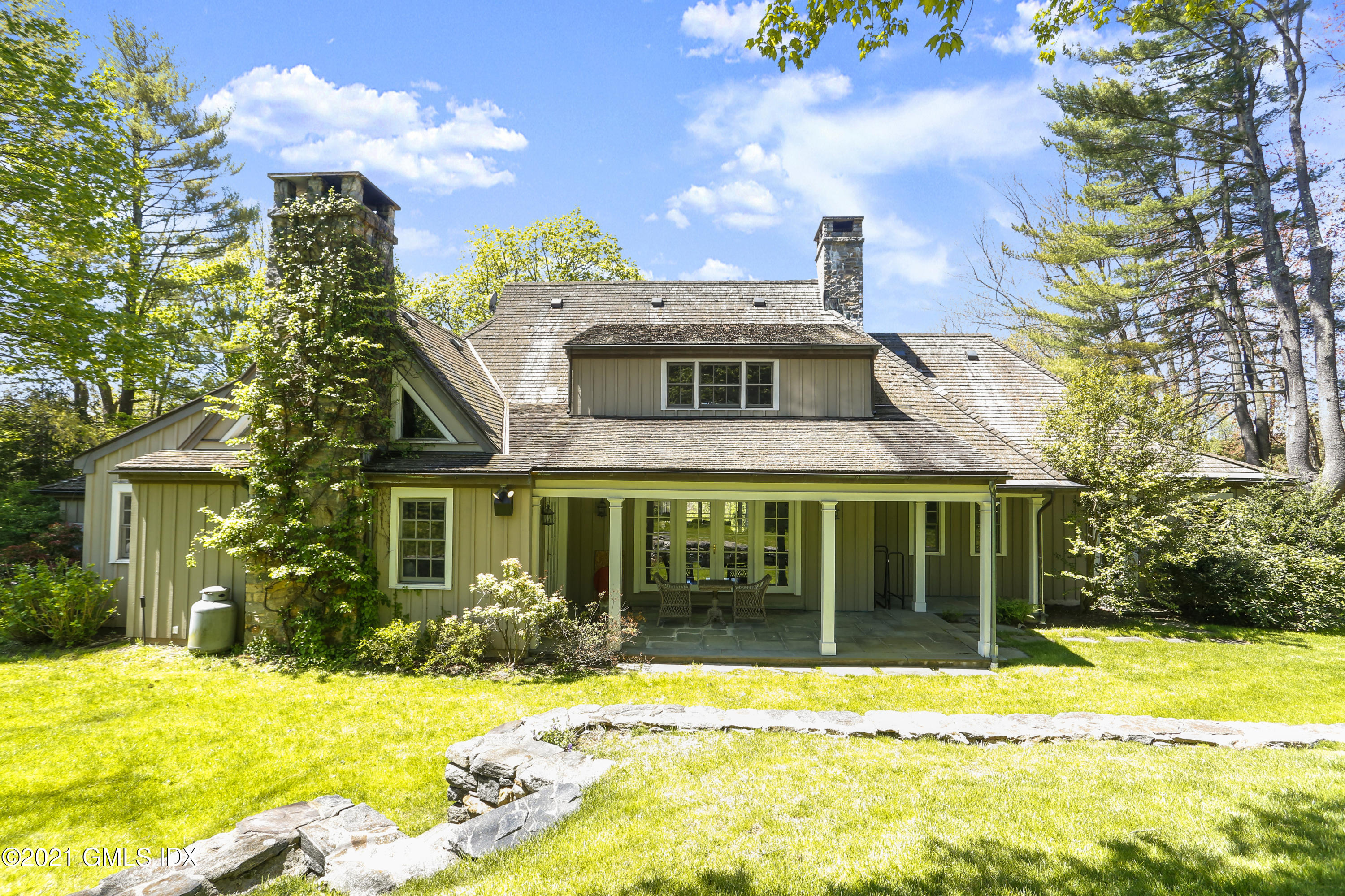 28 Wooddale Road Greenwich, CT 06830 - Photo 19 of 23 28 Wooddale Rd Greenwich CT-print-047-04
