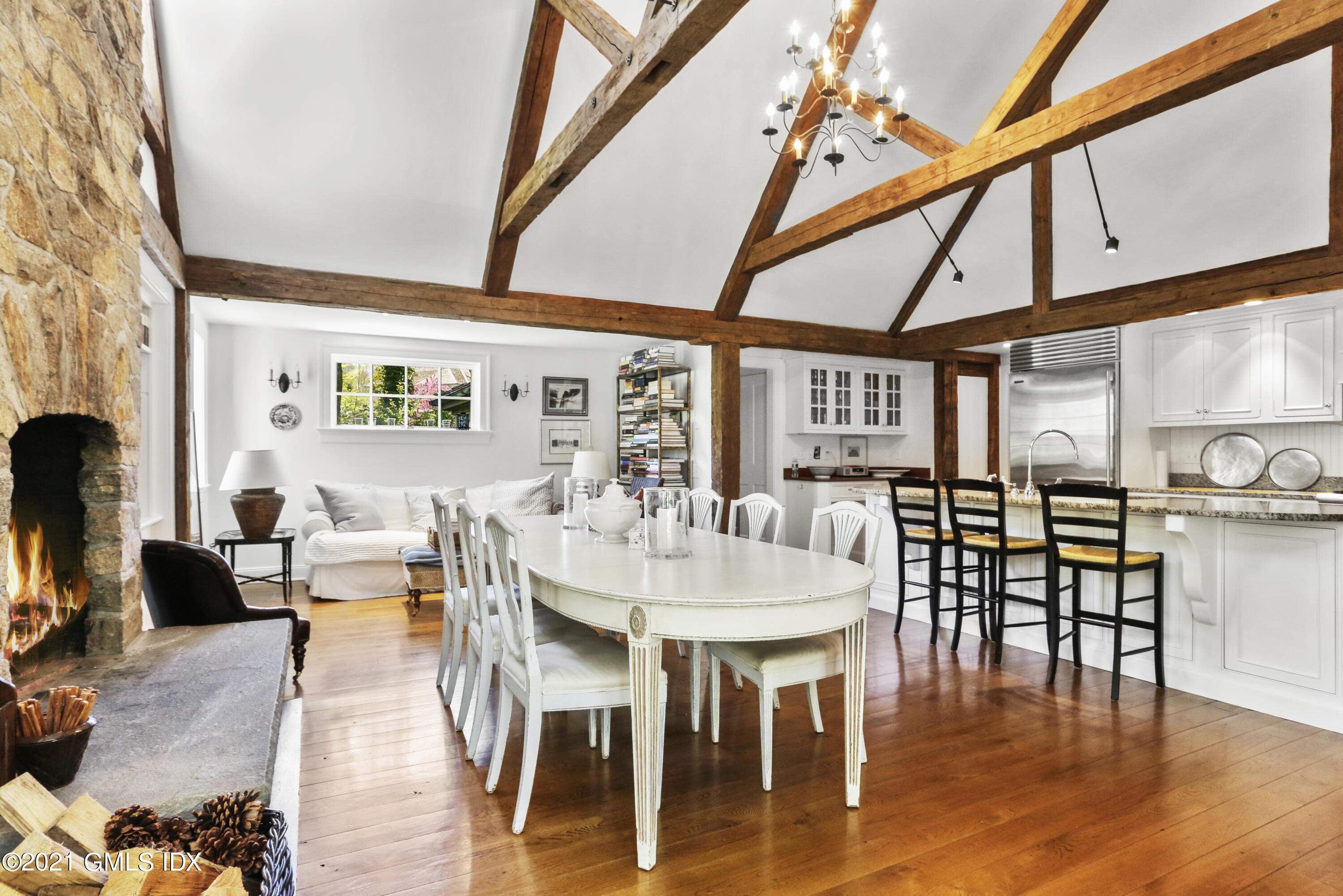 28 Wooddale Road Greenwich, CT 06830 - Photo 10 of 23 28 Wooddale Rd Greenwich CT-print-017-01