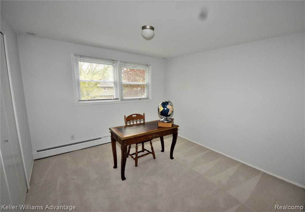 30209 Barwell Road Farmington Hills, MI 48334 - Photo 24 of 35