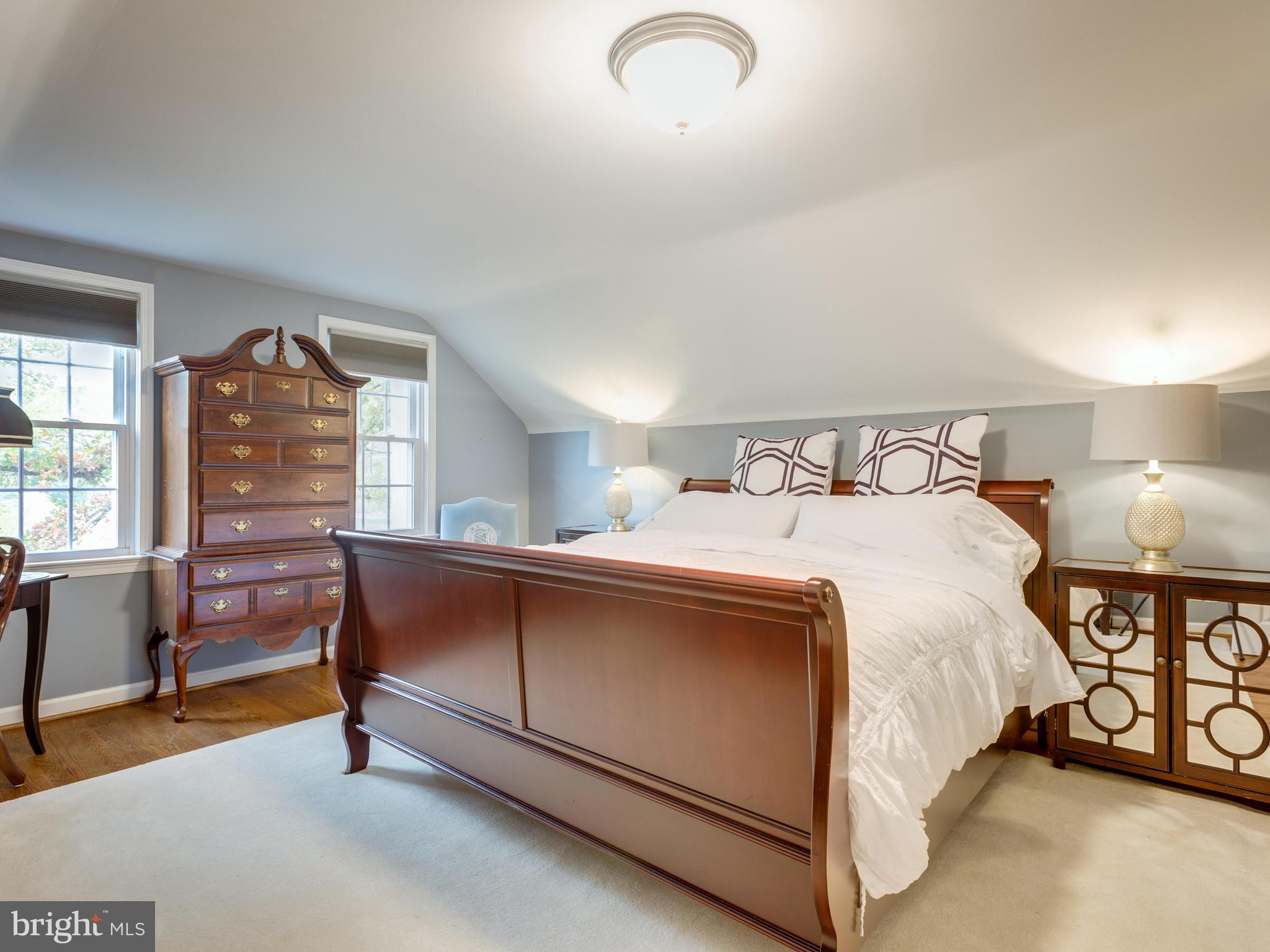 11727 Chapel Road Clifton, VA 20124 - Photo 19 of 30 Spacious guest bedroom upstairs
