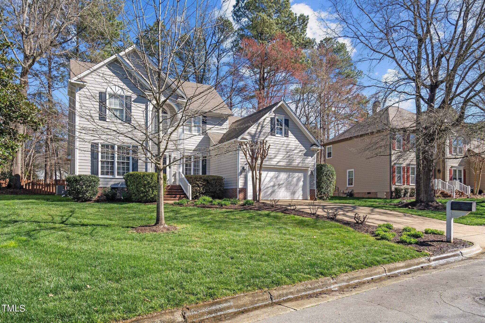 12408 Tappersfield Court Raleigh, NC 27613 - Photo 4 of 61 4-web-or-mls-_NFP4818