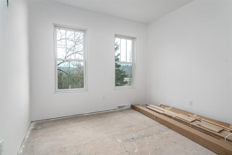 107 Eckstein Road Renfrew, PA 16053 - Photo 19 of 25