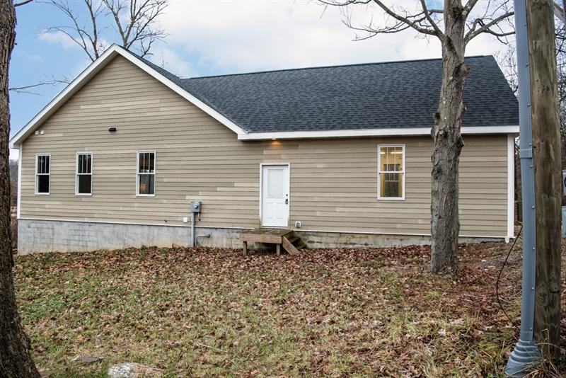 107 Eckstein Road Renfrew, PA 16053 - Photo 22 of 25