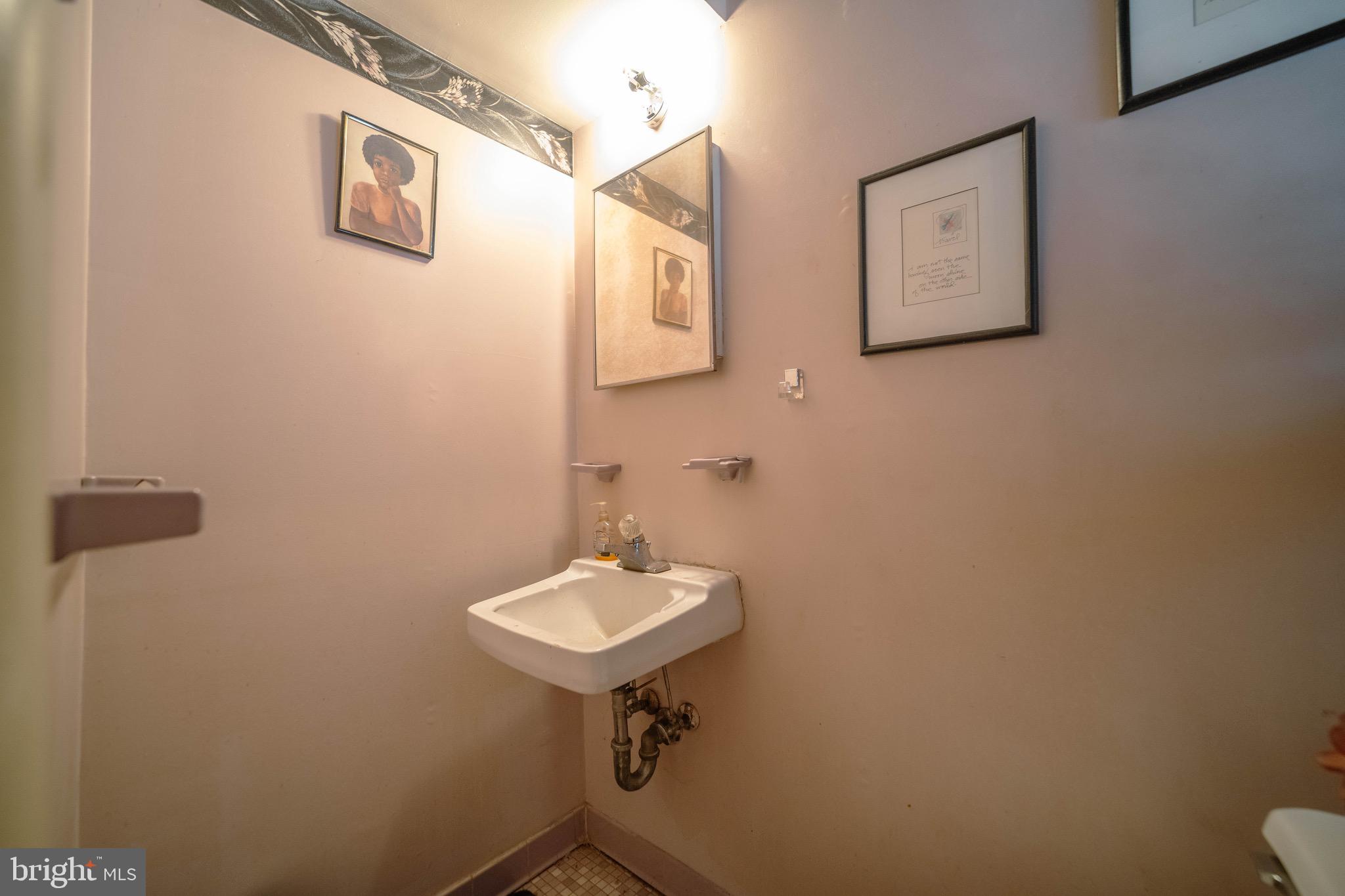 6900 Temple Hill Road Temple Hills, MD 20748 - Photo 11 of 41