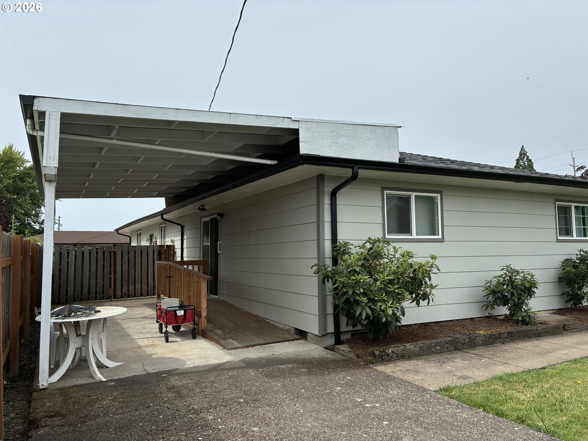 845 West Rose Street Lebanon, OR 97355 - Photo 4 of 8