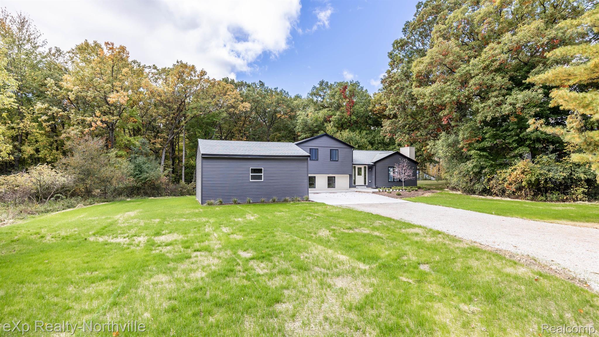 1020 7 Mile Road Whitmore Lake, MI 48189 - Photo 5 of 55 Gallery Image 5