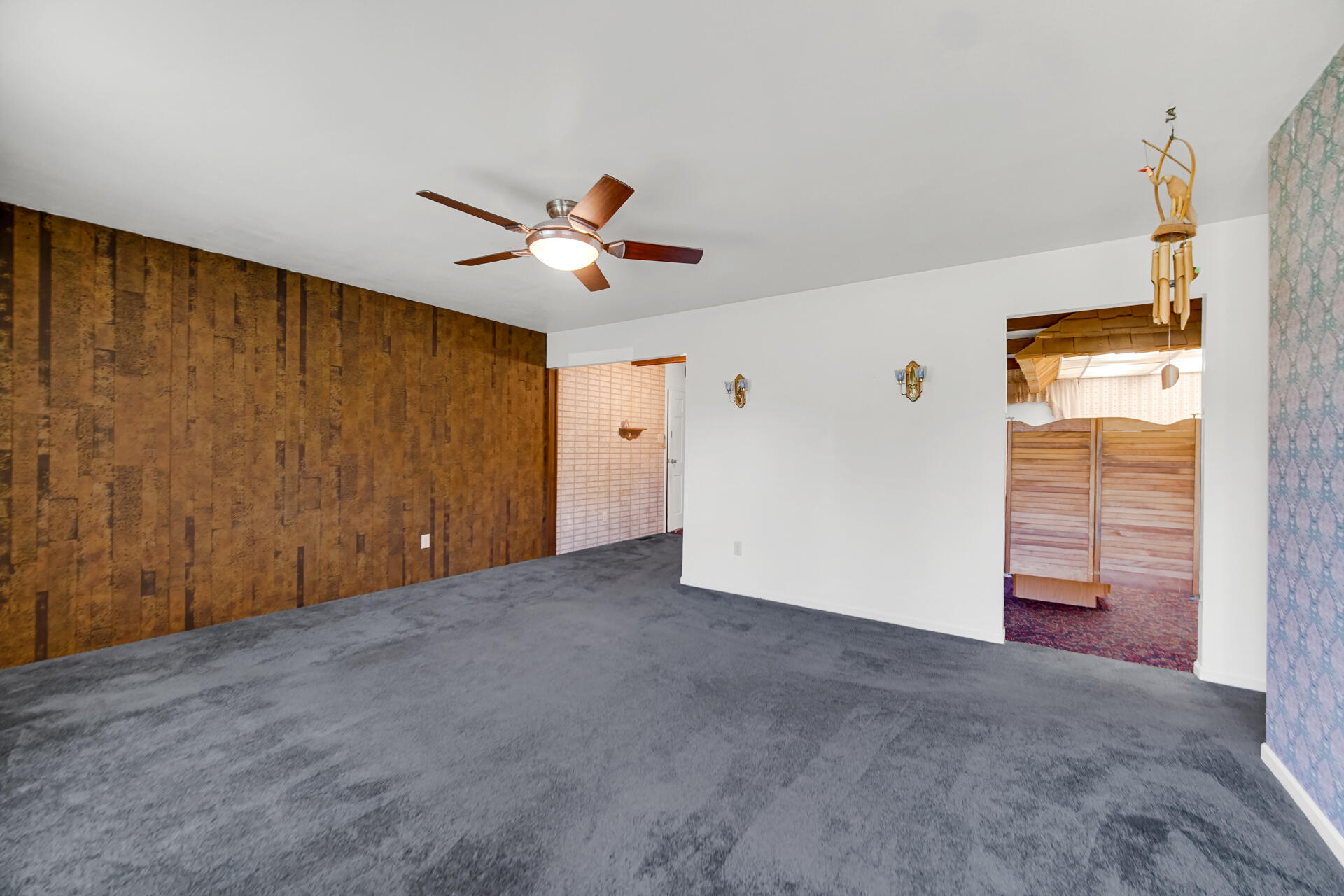 445 Plymouth Road Valparaiso, IN 46385 - Photo 5 of 31 1920x1280