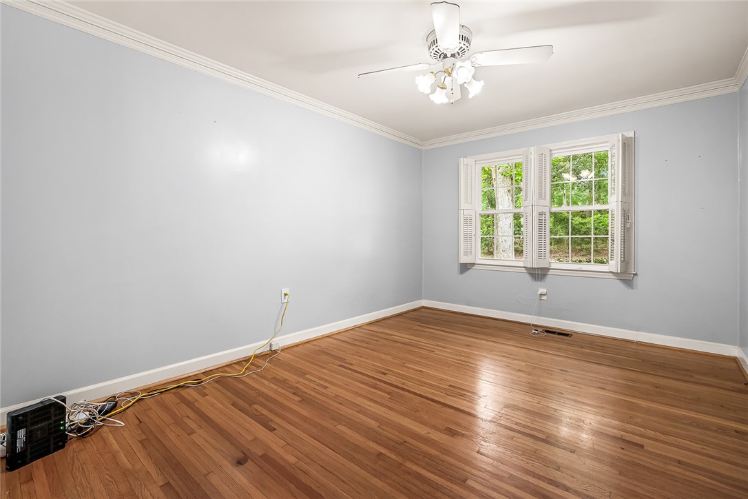 111 Tanglewood Drive Anderson, SC 29621 - Photo 21 of 32