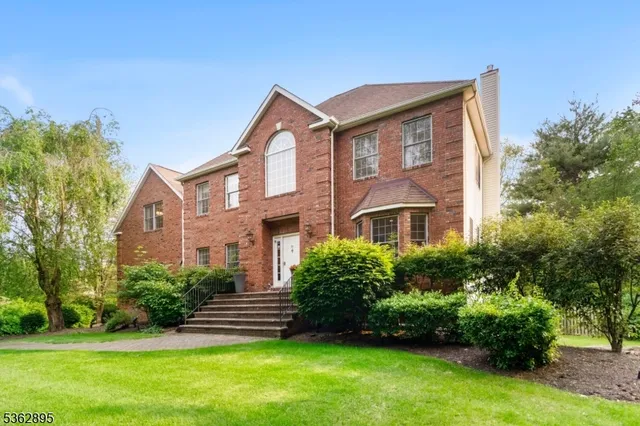 $1,200,000 | 20 Crestview Lane, Sparta, NJ 07871