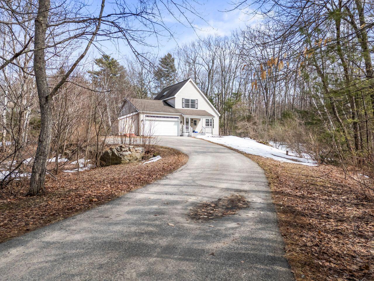 33 Green Ridge Drive Buxton, ME 04093 - Photo 2 of 57 VUcO8EJA-1