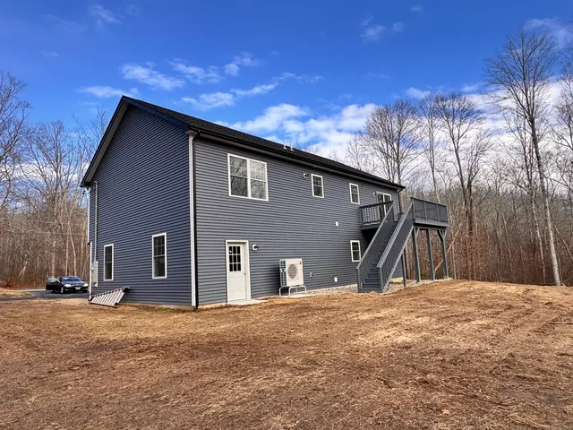 $569,900 | 67 Paradise Drive, Brooklyn, CT 06234