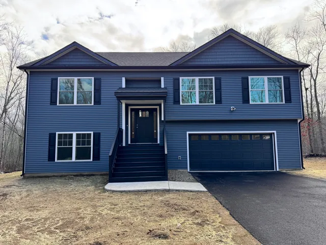 $569,900 | 67 Paradise Drive, Brooklyn, CT 06234