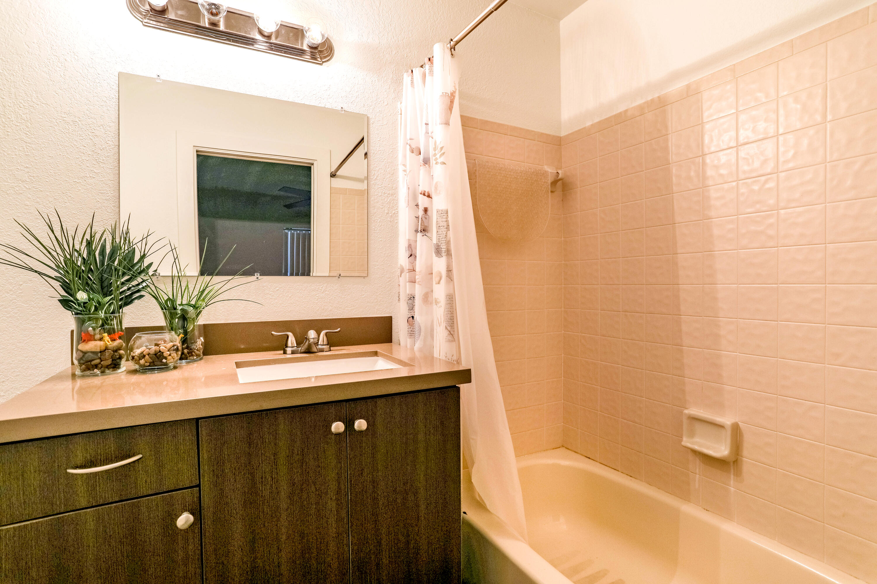 639 Banks Road Margate, FL 33063 - Photo 21 of 44 Second Bathroom