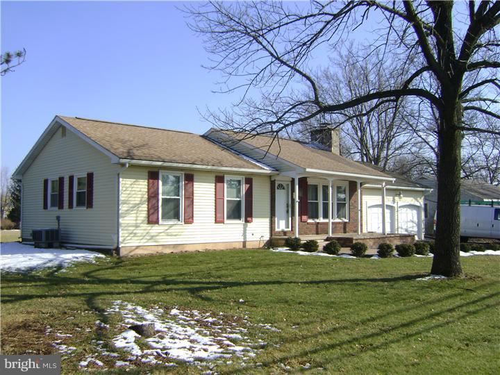 411 California Road Quakertown, PA 18951 - Photo 2 of 23 Exterior Side
