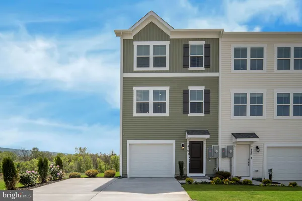 $389,990 | 480 Sophie Street, Strasburg, VA 22657