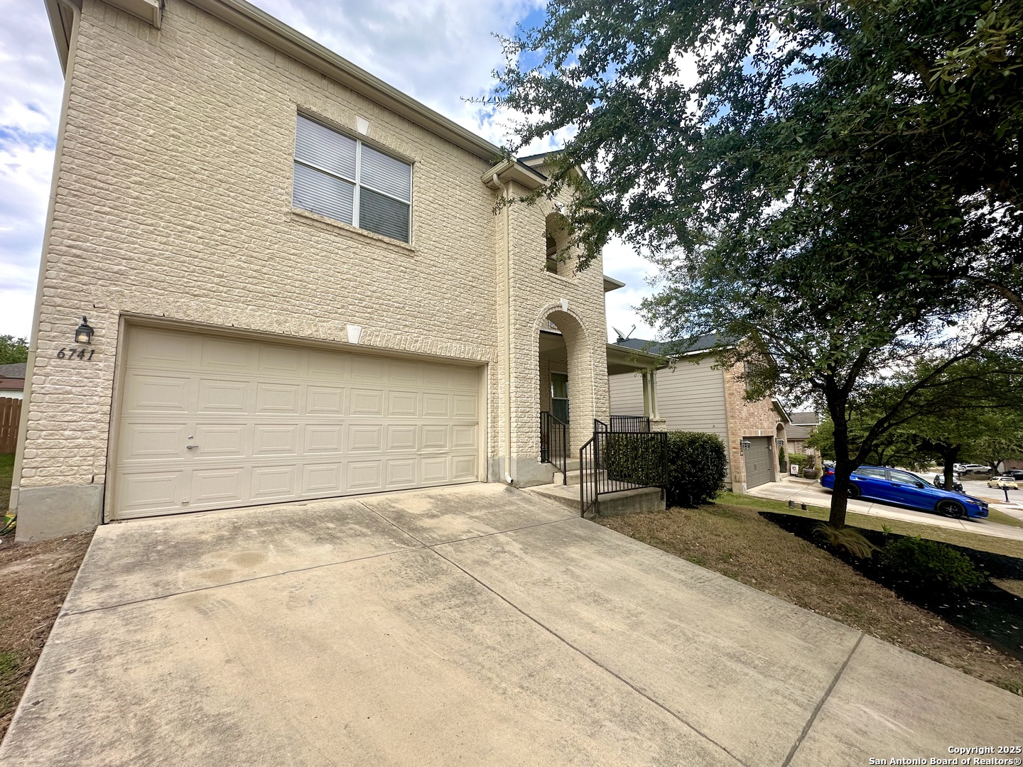 6741 Wayman Ridge Live Oak, TX 78233 - Photo 1 of 25 a view of a house with a outdoor space