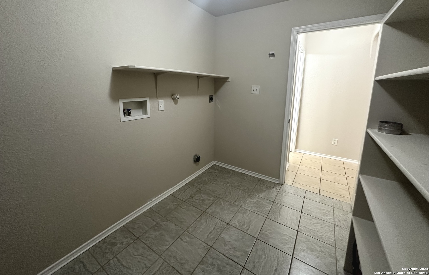 6741 Wayman Ridge Live Oak, TX 78233 - Photo 22 of 25 a view of utility room