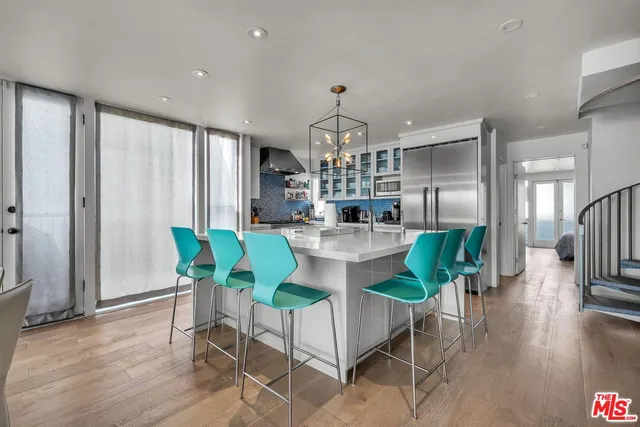 $2,875,000 | 5515 Pacific Avenue, Unit 1, Marina del Rey, CA 90292