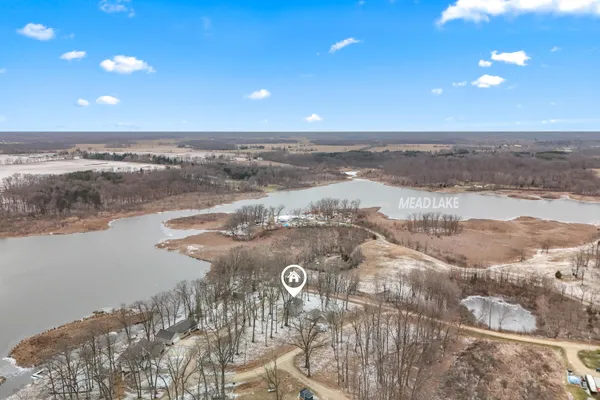 $239,900 | 7535 Popple Lane, Reading, MI 49274