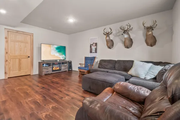 $239,900 | 7535 Popple Lane, Reading, MI 49274