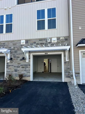 $3,700 | 8106 Donatello Drive, Princeton, NJ 08540