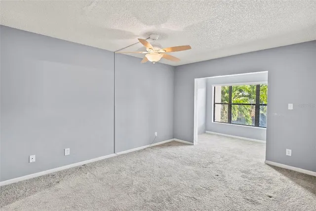 $229,900 | 1918 Pelican Landing Boulevard, Unit 1125, Clearwater, FL 33762