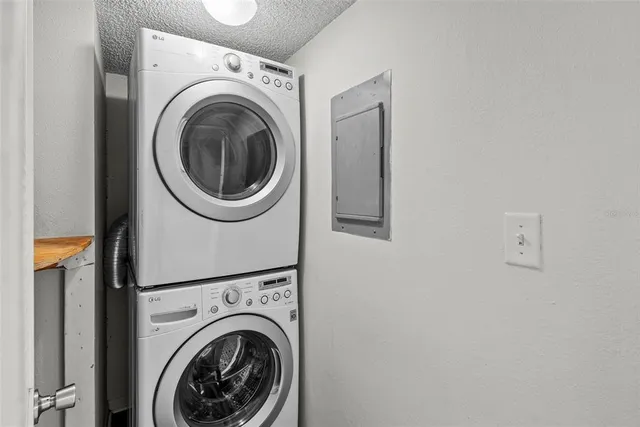 $229,900 | 1918 Pelican Landing Boulevard, Unit 1125, Clearwater, FL 33762