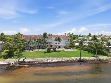 $449,900 | 107 Ocean Cay Way, Hypoluxo, FL 33462